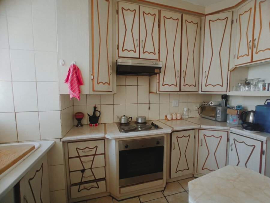 2 Bedroom Property for Sale in Potchefstroom North West